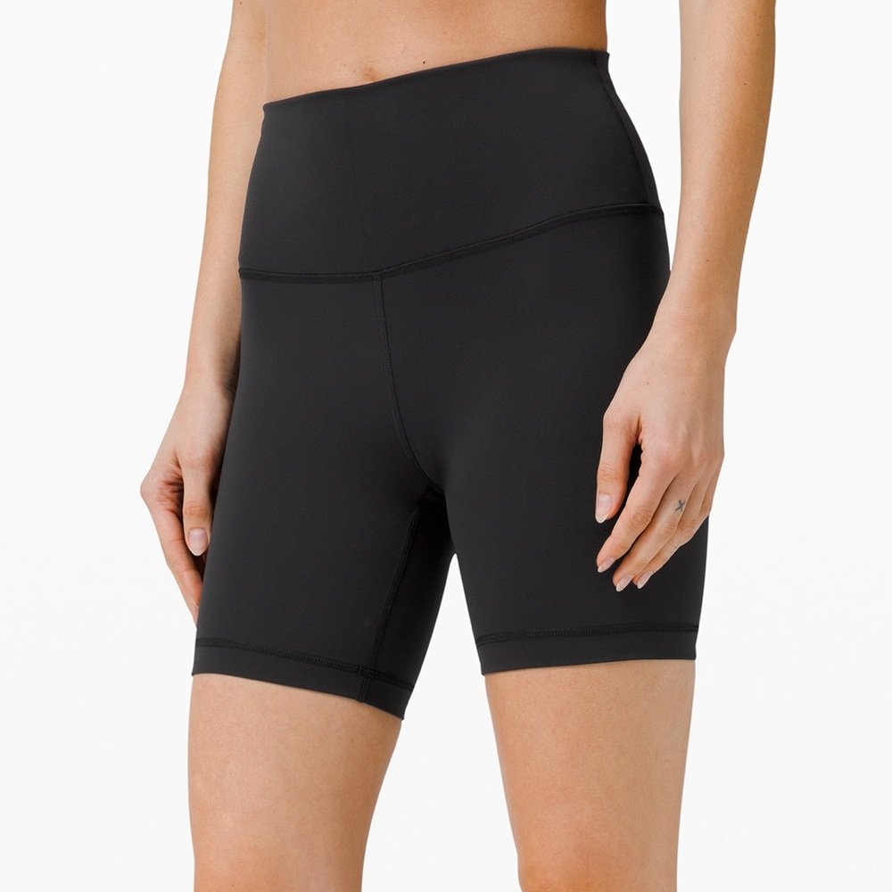 LULULEMON WUNDER TRAIN SHORTS